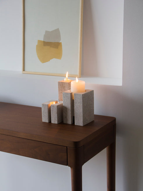 LEVE candle holder