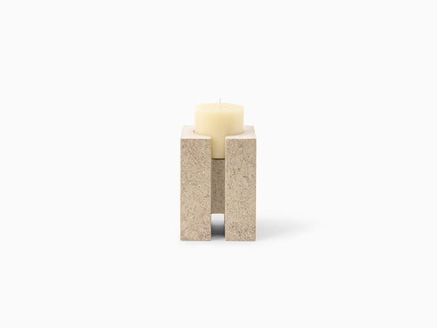 LEVE candle holder
