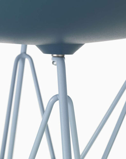 Cadeira Eames Plastic DSR - Blue