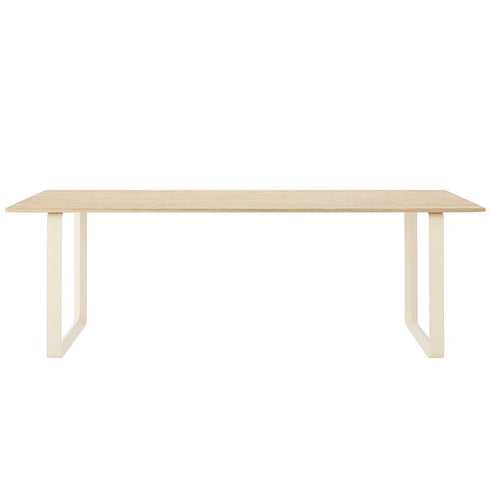 70/70 Table 225x90cm / Solid Oak