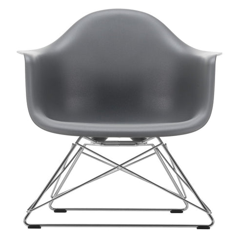 Cadeira Eames LAR