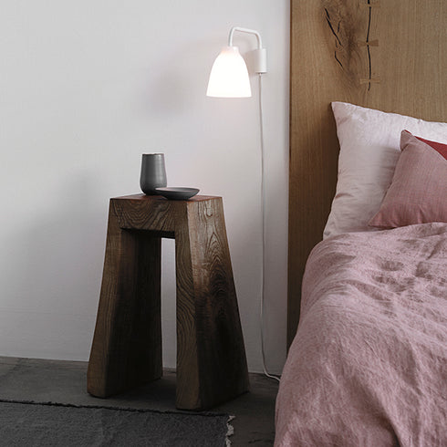 Caravaggio Read Wall Lamp / Opal