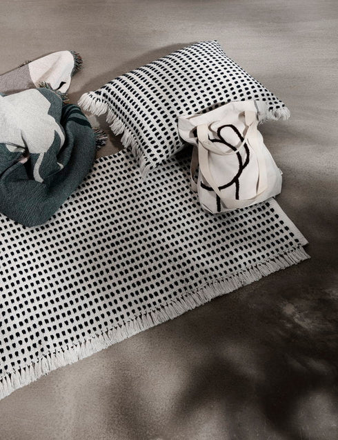 Way Cushion / 70x50cm