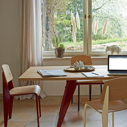 Cadeira Standard / Carvalho