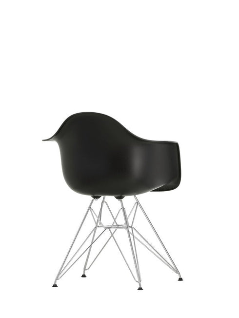 Cadeira de Plástico Eames DAR / Deep Black
