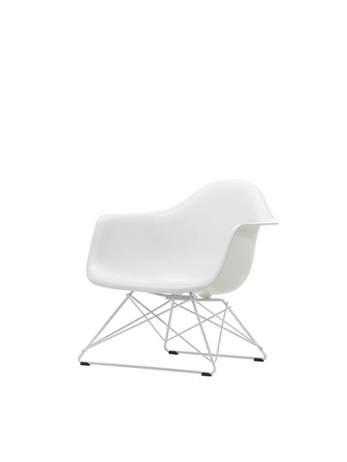 Cadeira Eames LAR