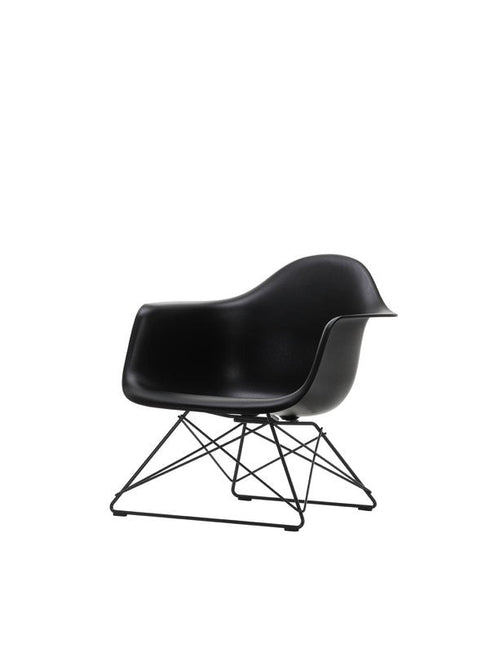 Cadeira Eames LAR