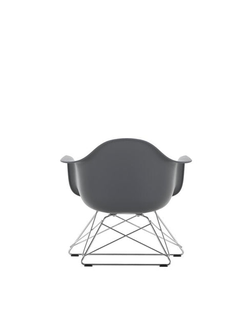 Cadeira Eames LAR