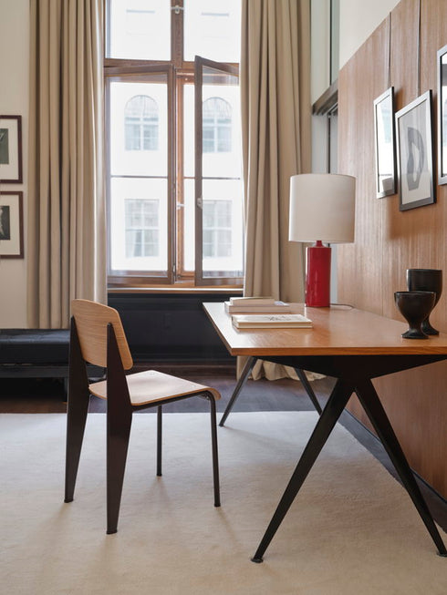 Cadeira Standard / Carvalho