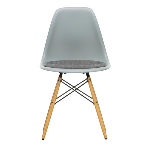 DSW Plastic Eames Chair / Fabric Seat / Maple Base