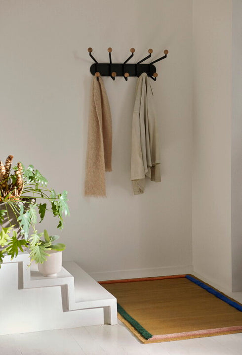 Capture SC76 Wall Hanger