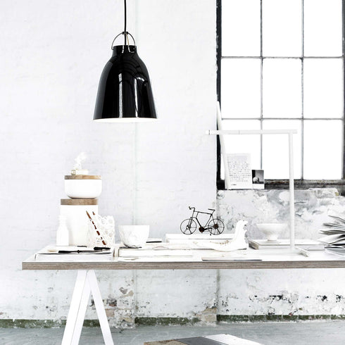 Caravaggio™ P2 Suspension Lamp / Glossy