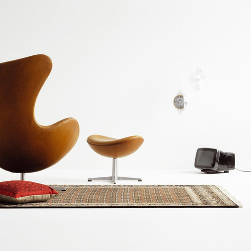 Egg™ Footrest / Leather