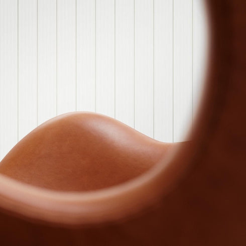 Egg Chair™ Lounge Chair / Leather