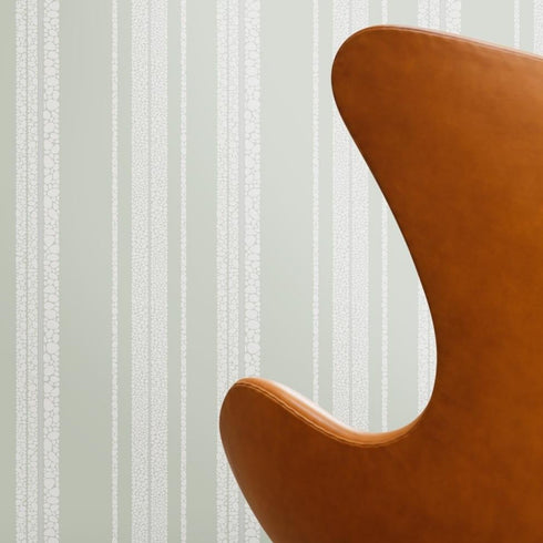 Egg Chair™ Lounge Chair / Leather