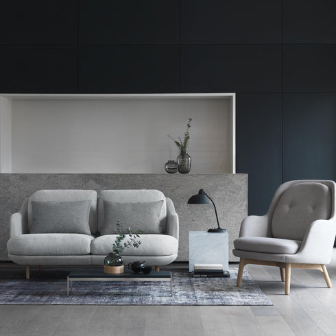 Lune™ JH200 2-Seater Sofa / Aluminium Feet