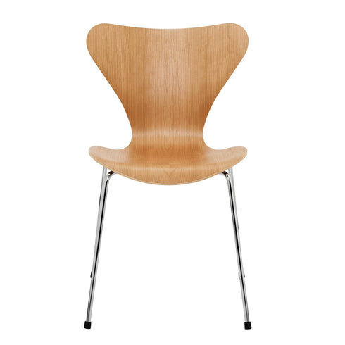 Series 7™ Chair / Natural Veneer