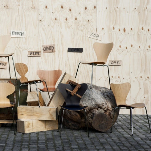 Series 7™ Chair / Natural Veneer