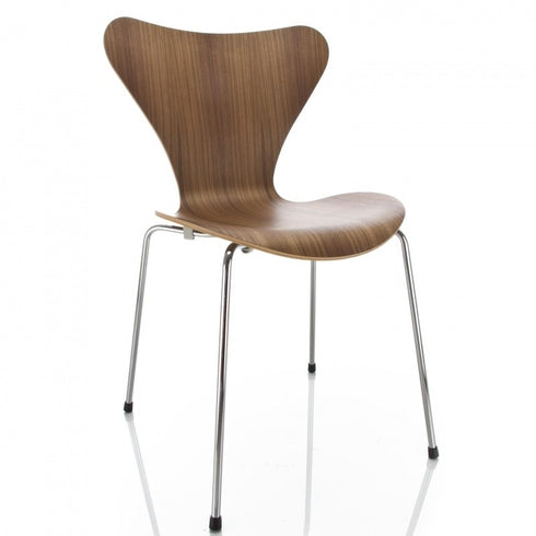 Series 7™ Chair / Natural Veneer