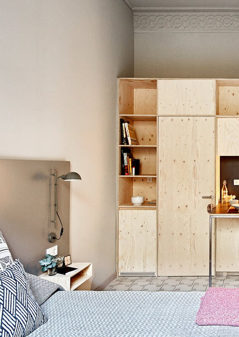 Funiculi A Wall Lamp