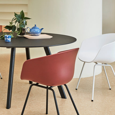 About a Chair AAC 26 White Steel Base