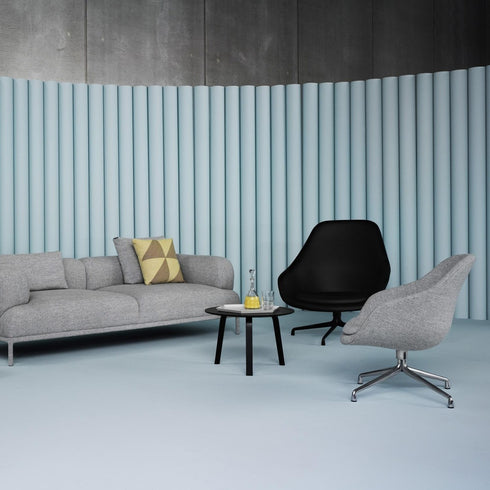 About a Lounge Chair AAL 91 Swivel Chair