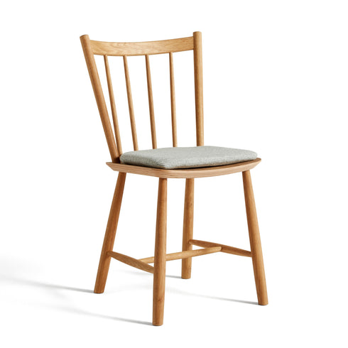 J41 Chair Oak