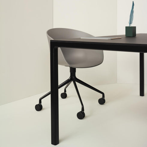 T12 Conference Table 250cm / Linoleum