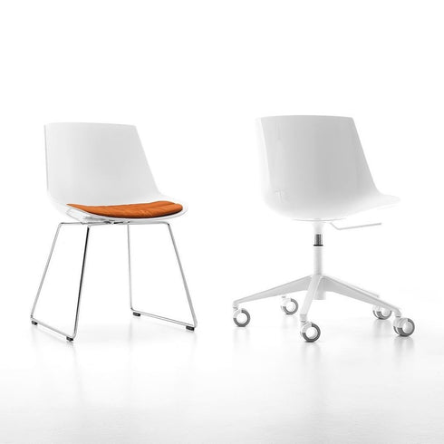 Flow Office Chair / Star Base & Wheels
