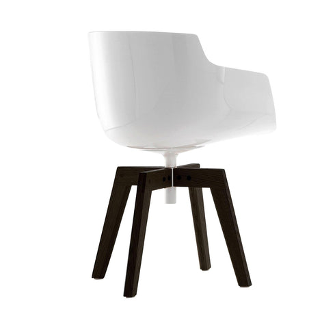 Flow Slim Armchair / Oaken Legs