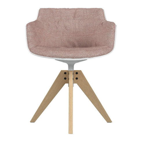 Flow Slim Armchair / Frame Oak VN / Upholstered