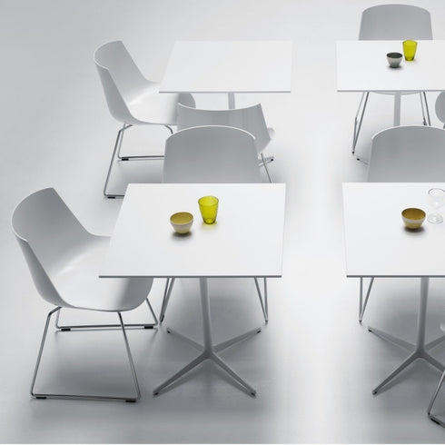 Flow Chair / Skid Legs