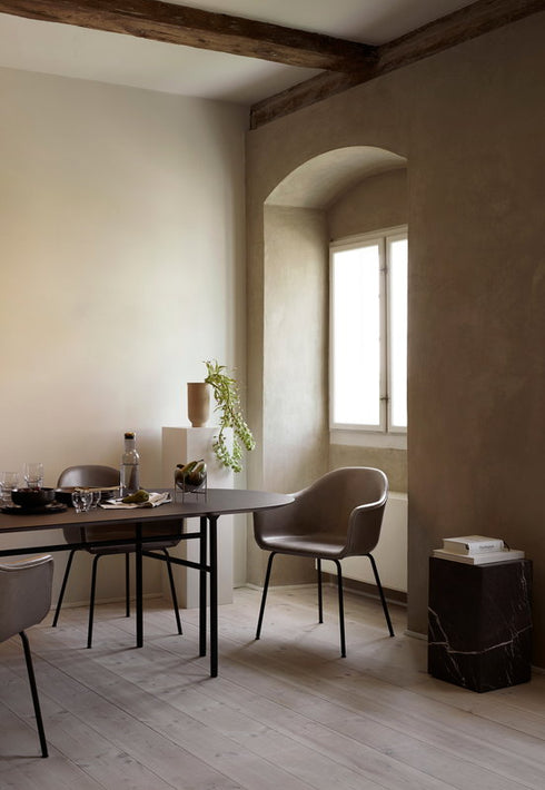 Snaregade Table Oval 210x95cm