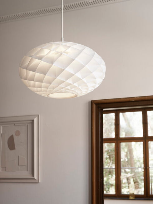 Patera 500 Oval Pendant