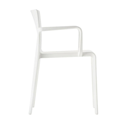 Volt 675 Garden Armchair