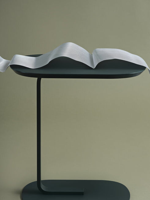 Relate Side Table / 60,5cm