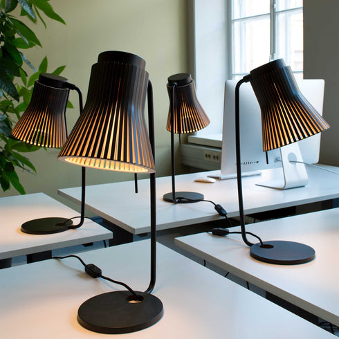 Petite 4620 Table Lamp