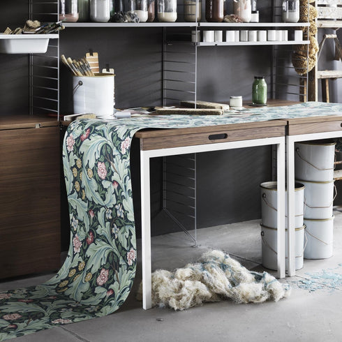 String System Folding Table