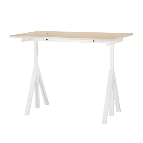 String Works Desk 140x78cm / White Frame
