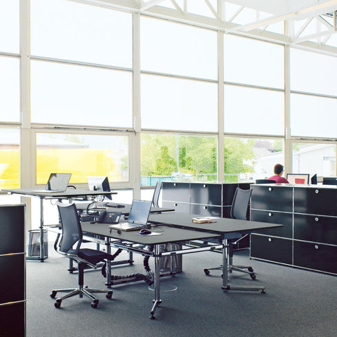 USM Kitos M Office Table