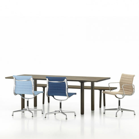 Cadeira EA 101 em alumínio / Cromada / Sem rotação