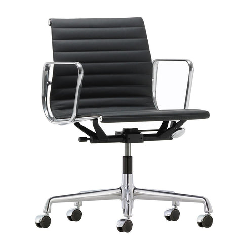 EA 117 aluminum chair / Chrome base