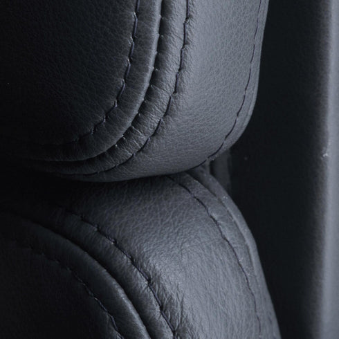 EA 219 Soft Pad Chair / Polished Base