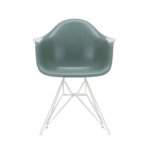 Eames Armchair in DAR Fiberglass / White Base