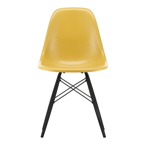 Eames Fiberglass DSW Chair / Maple Black