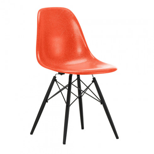 Eames Fiberglass DSW Chair / Maple Black