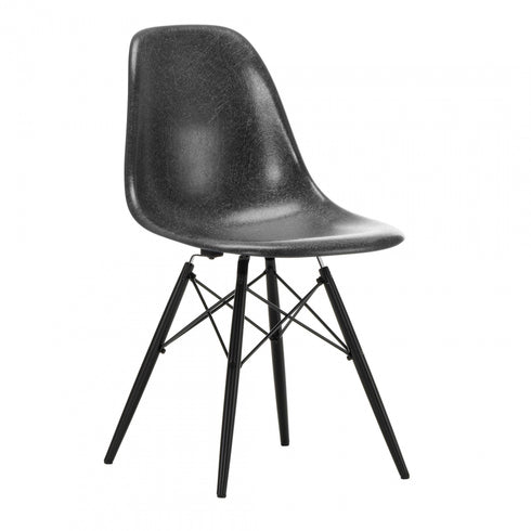 Eames Fiberglass DSW Chair / Maple Black