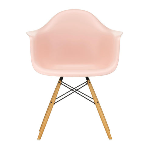 Eames DAW Plastic Armchair / Maple Base