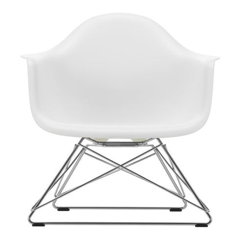 Eames LAR Plastic Armchair / Chrome Base