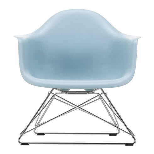 Eames LAR Plastic Armchair / Chrome Base